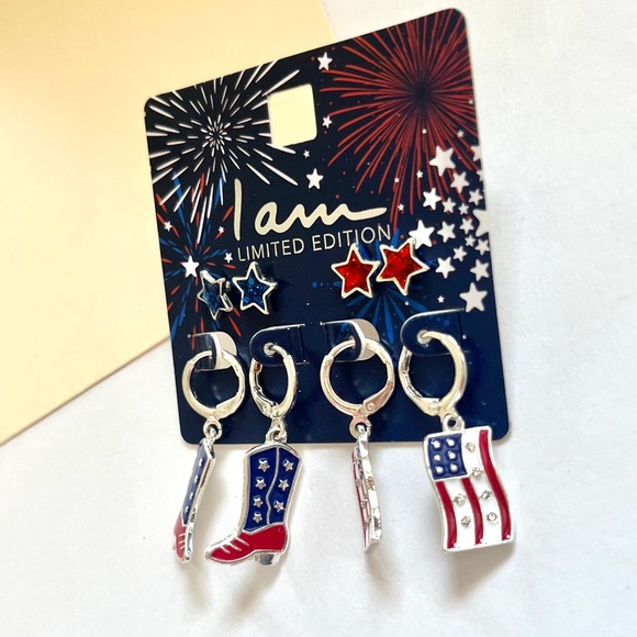 🏷️🎉limited edition🎉 red white blue july 4th pair of 4 earrings set - Picture 4 of 9
